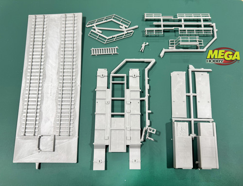 Jupiter C Rocket w/Gantry 1/110 Revell (MegaHobby Exclusive)
