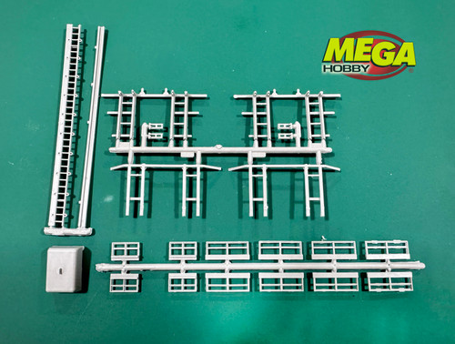 Jupiter C Rocket w/Gantry 1/110 Revell (MegaHobby Exclusive)